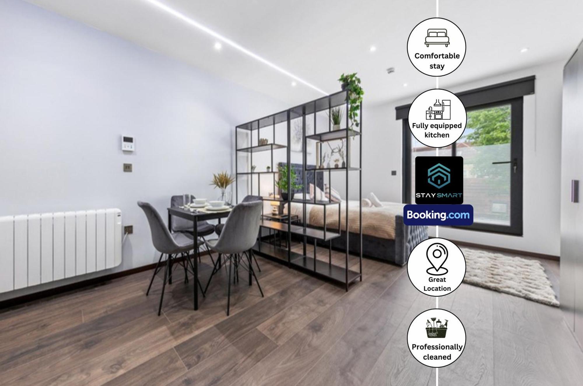 Stylish Studio Apt By Stay Smart Short Lets & Serviced Accommodation Woodstock With Free Wifi Лондон Экстерьер фото