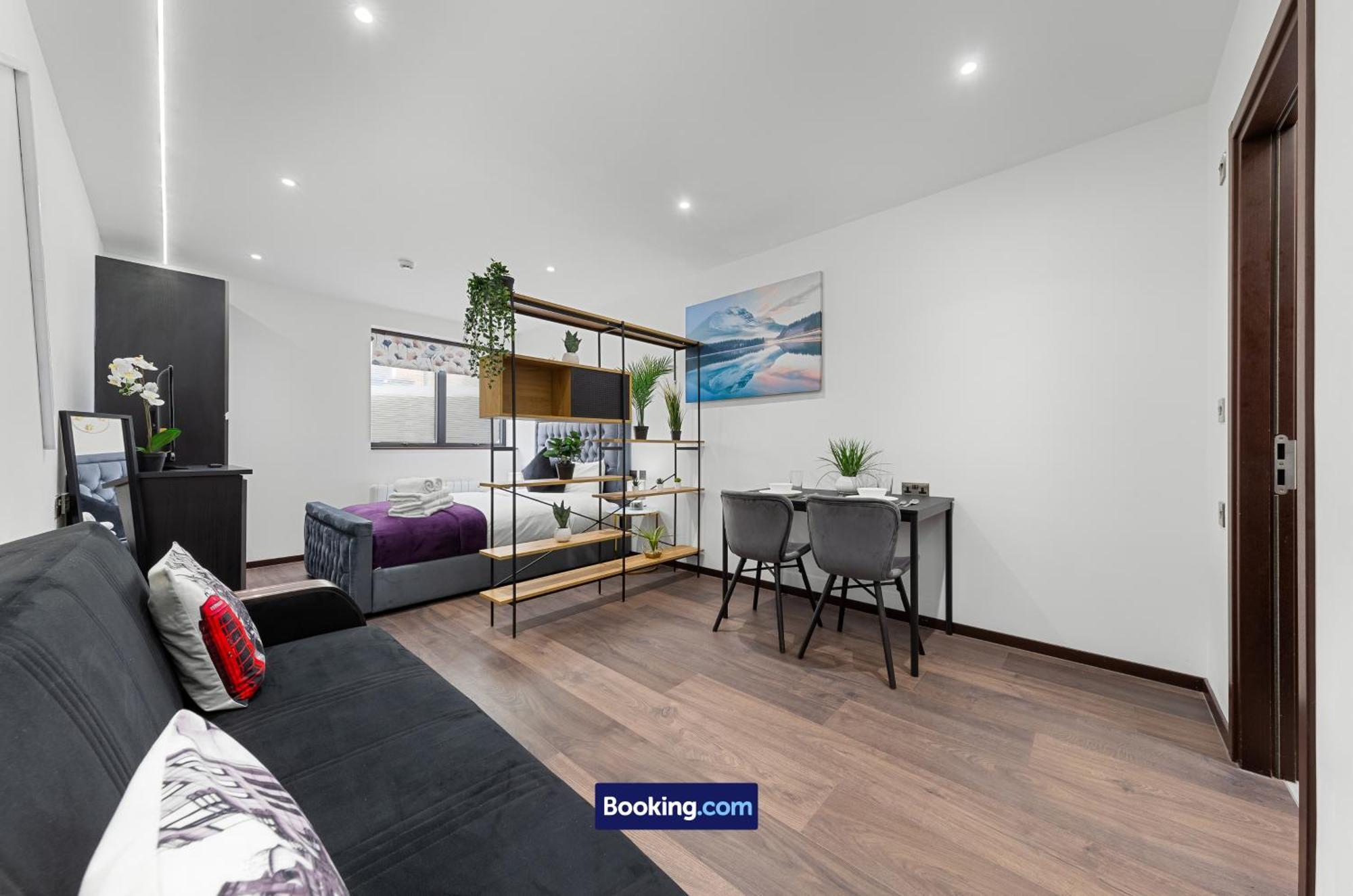 Stylish Studio Apt By Stay Smart Short Lets & Serviced Accommodation Woodstock With Free Wifi Лондон Экстерьер фото